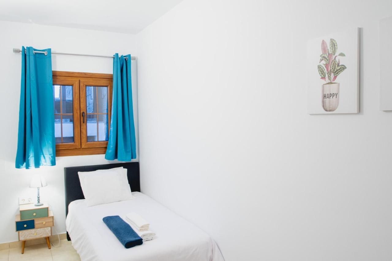 Villa Vista Rey - 6 Bedroom - Heated Pool - Amazing Views - Pool Table - Vista Lobos - Playa Blanca Exterior foto
